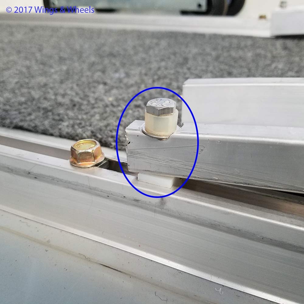 Smooth Ramp Slider für Cobra Anhänger