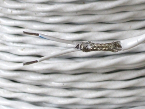 Luftfahrtkabel TEFZEL AWG22 zweiadrig geschirmt weiß (Meterware)