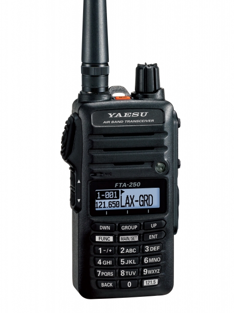 Handfunkgerät YAESU FTA-250L 8.33kHz (COM)