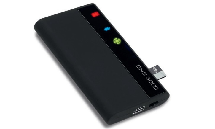 Bluetooth GPS-Empfänger GNS 3000 mit Schalter (iPad / iPhone / iPod)