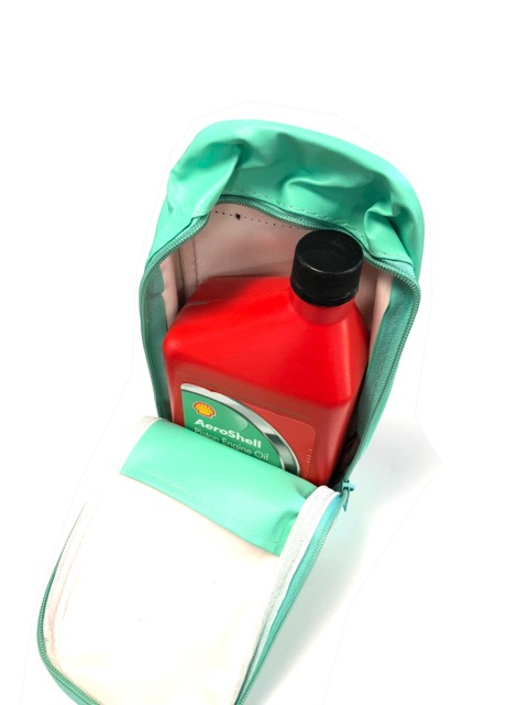 Trage- und Schutztasche für Motorenöl